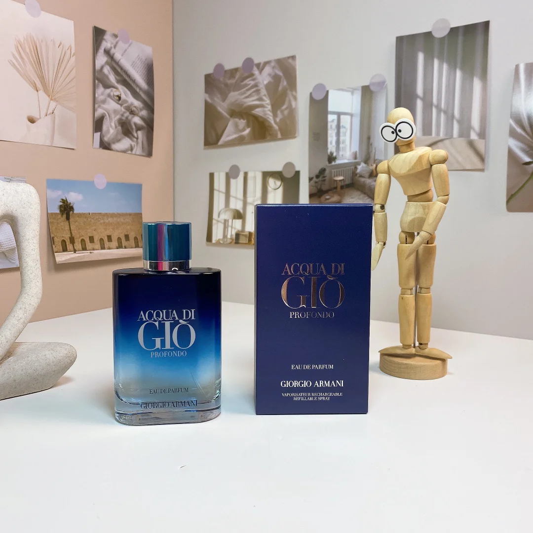 Giorgio Armani Acqua di Gio Profondo Blue Perfume