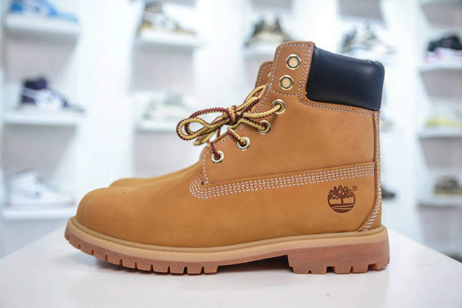 Timberland classic high-top rhubarb boots
