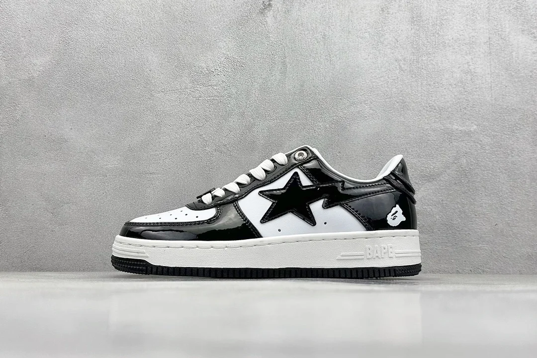 A Bathing Ape StaToLow Black Leather Low-Top Sneakers
