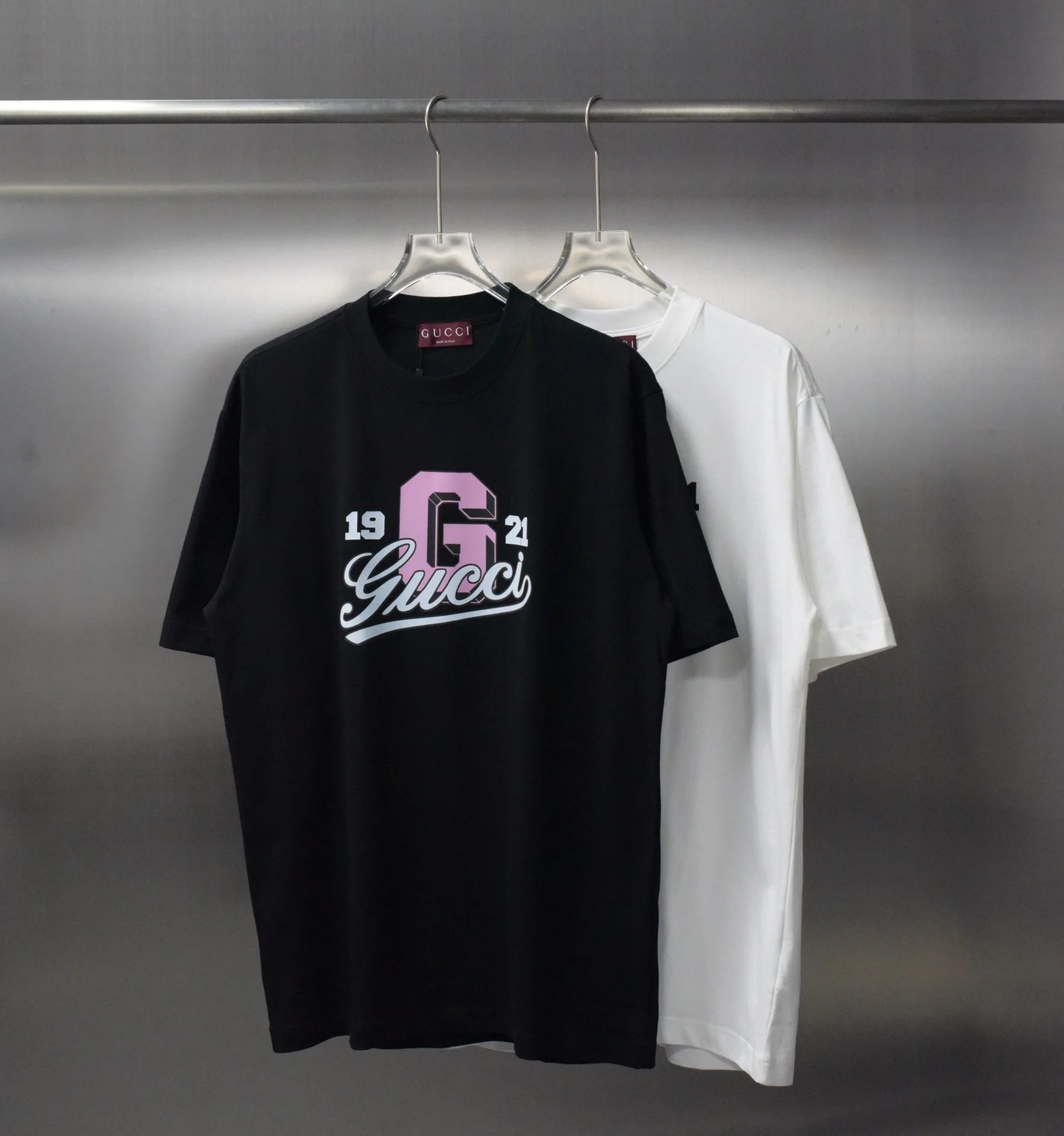 Gucci 2025 New Printed T-Shirt Black White Unisex
