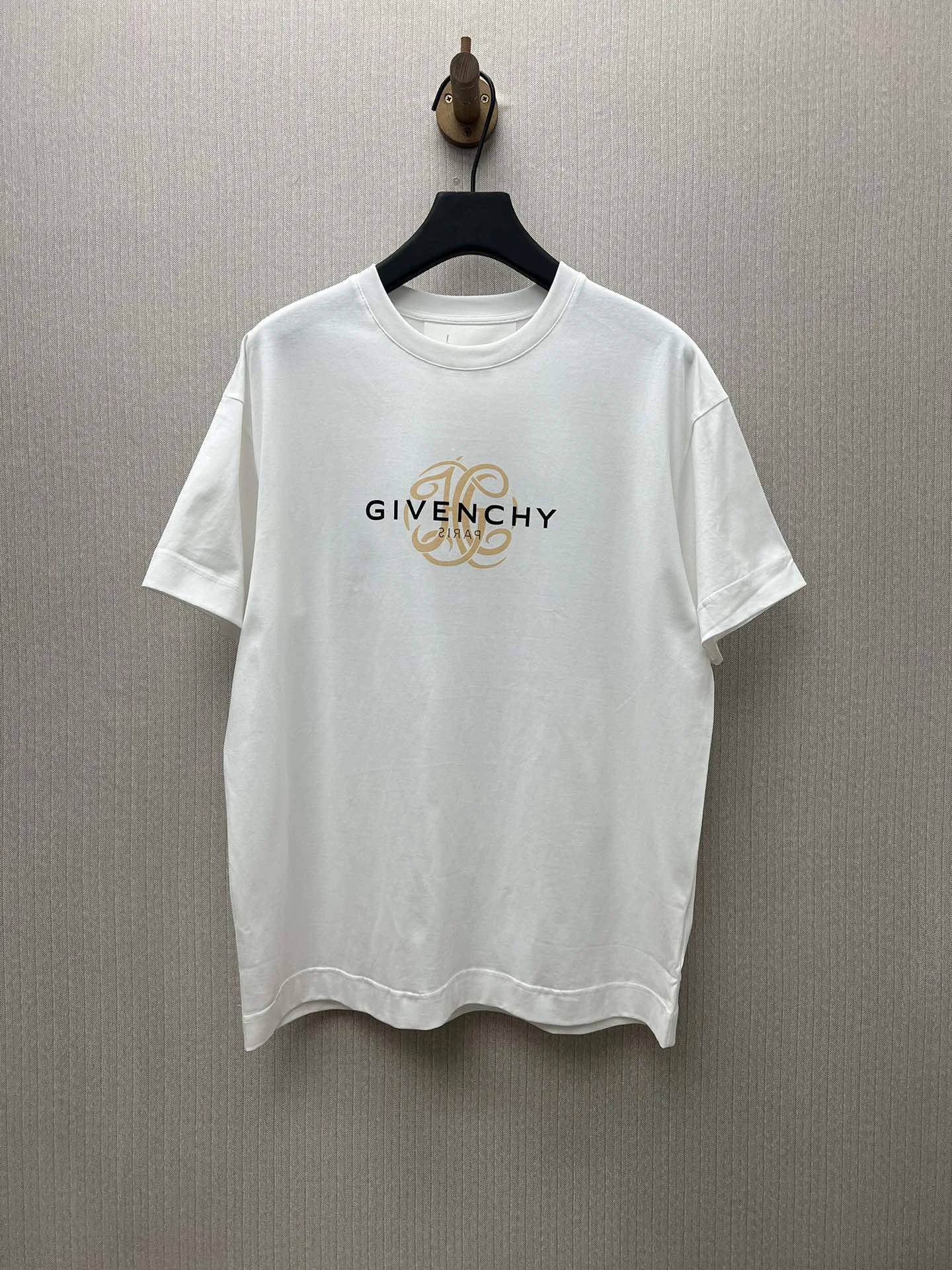 Givenchy 25ss White Reverse Logo Crew Neck T-Shirt Men