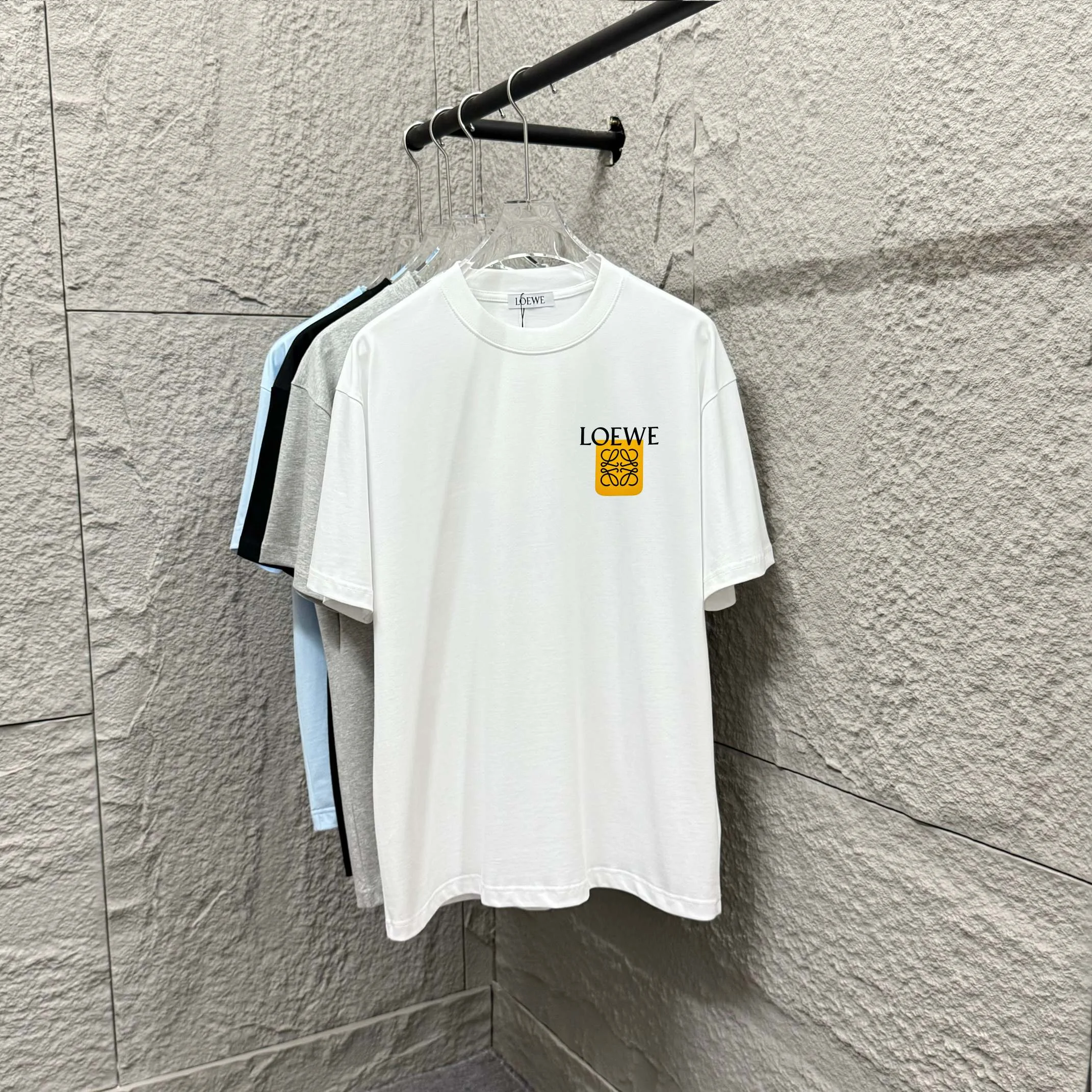 Loewe 2025SS Black-White-Gray 3D Silicone+Flocking Logo T-Shirt