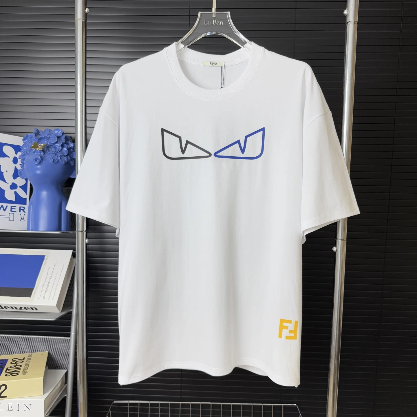 Fendi White Different-Color Eyes & FF Logo Embroidery T-Shirt