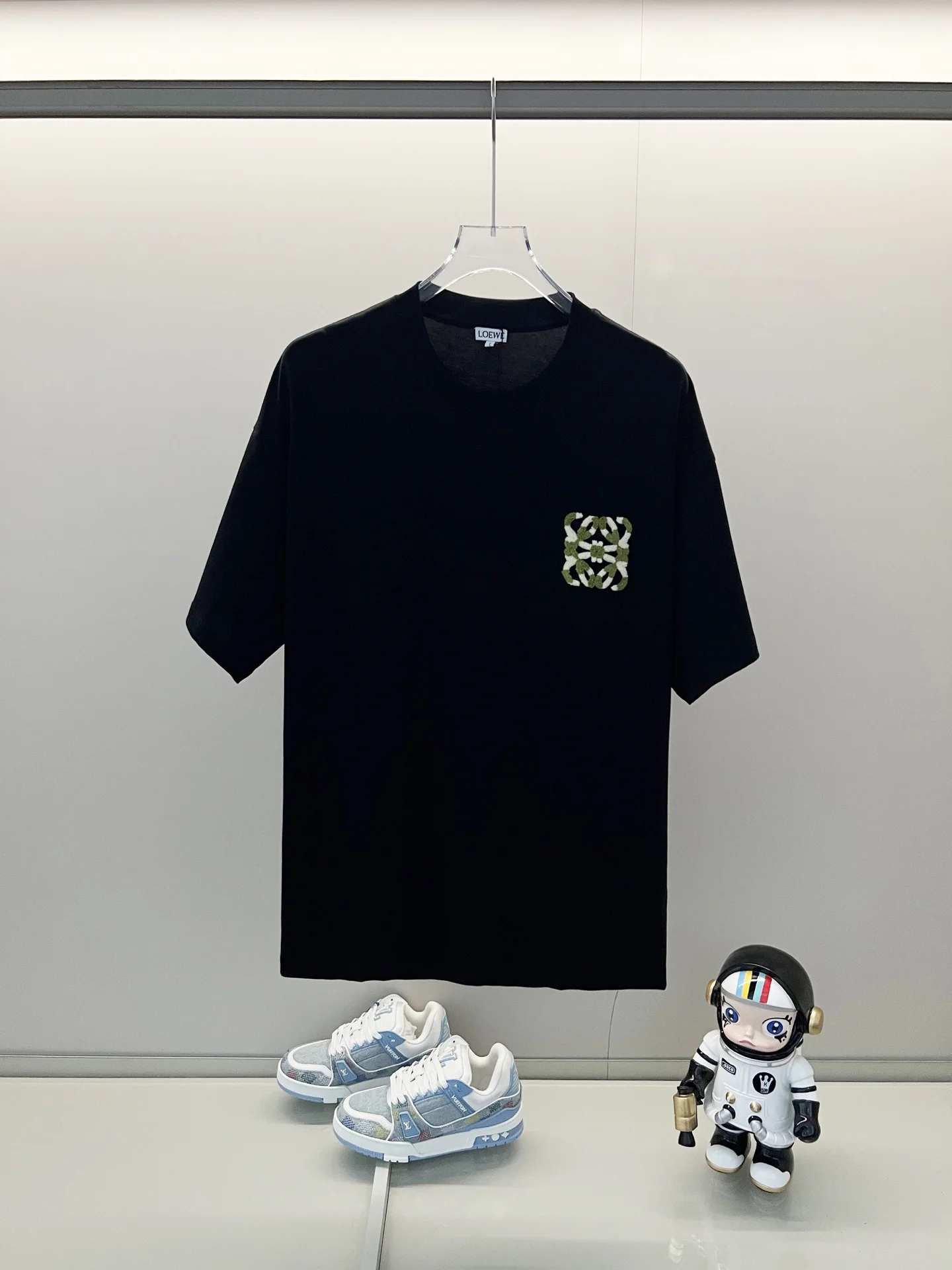 Loewe Black Towel Color-Block Embroidered Logo Luxury T-Shirt