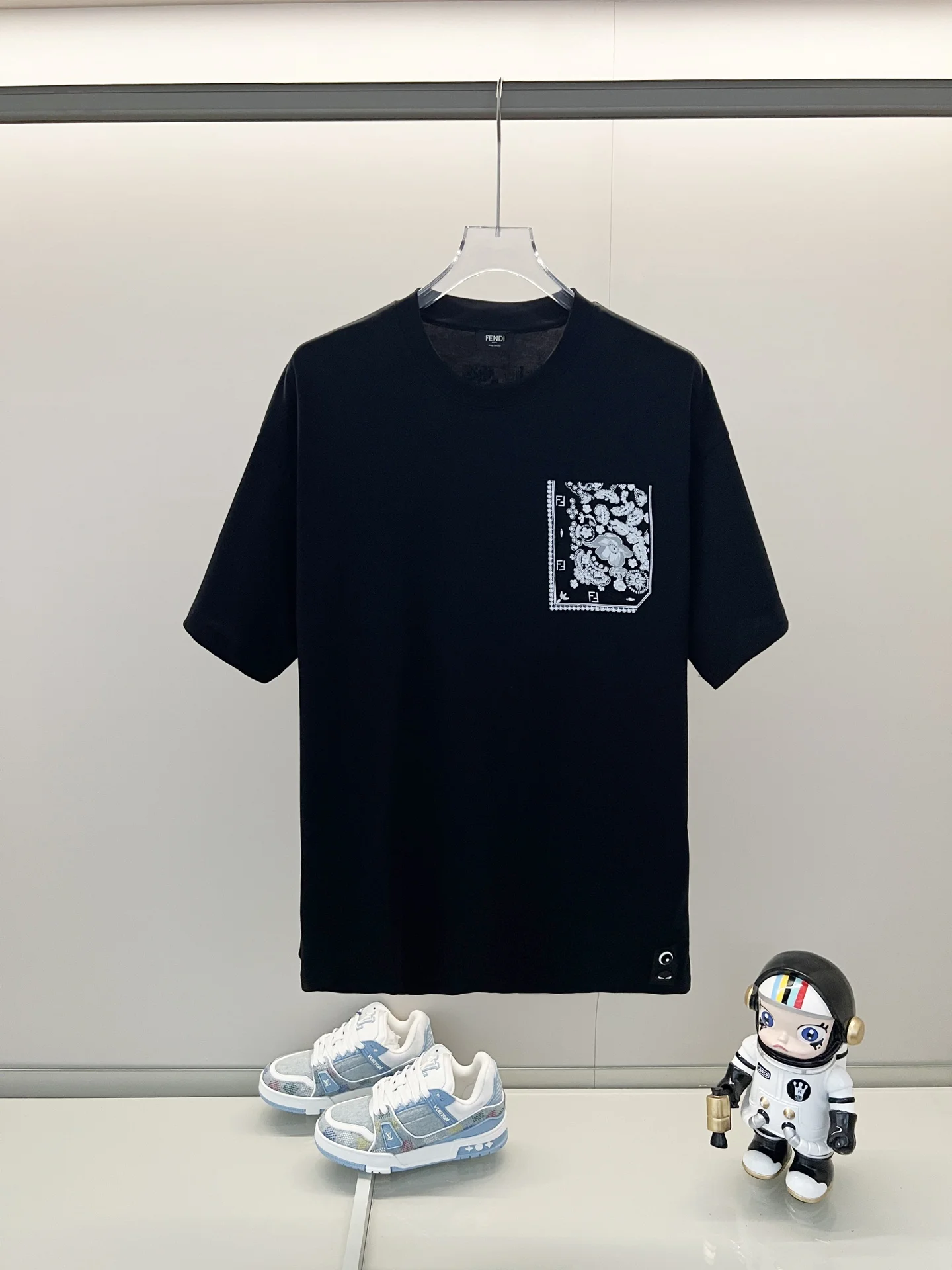 Fendi Black Fake-Pocket FF Petal-Leaf Print 260g T-Shirt