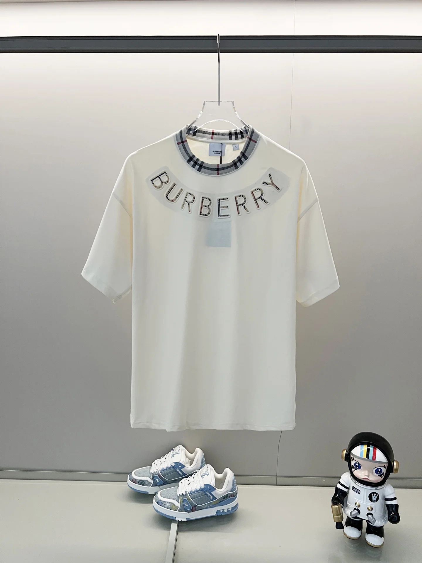 Burberry Apricot Check-Collar 3D Embossed Letter Logo T-Shirt