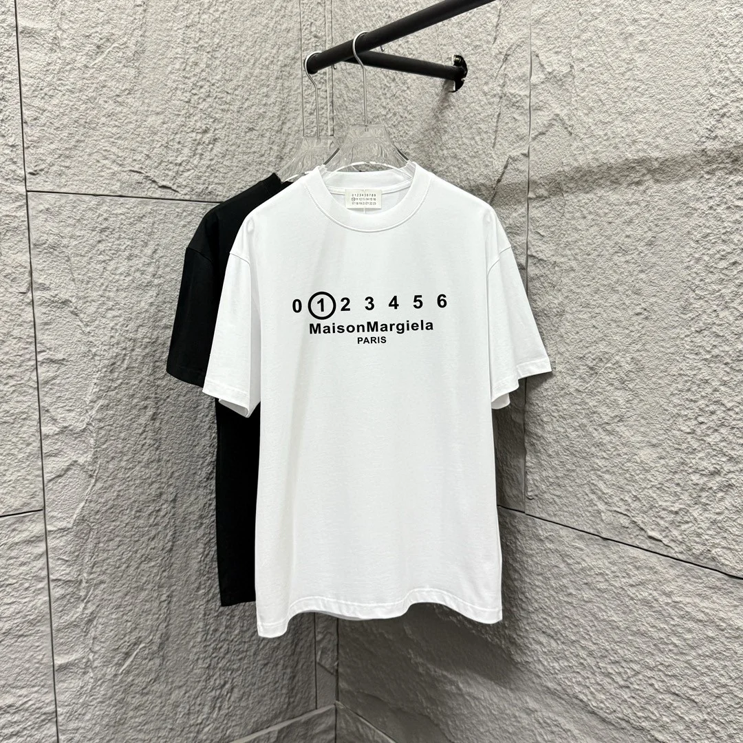 Maison Margiela 2025SS Black/White Foamed Number-Letter Print T-Shirt