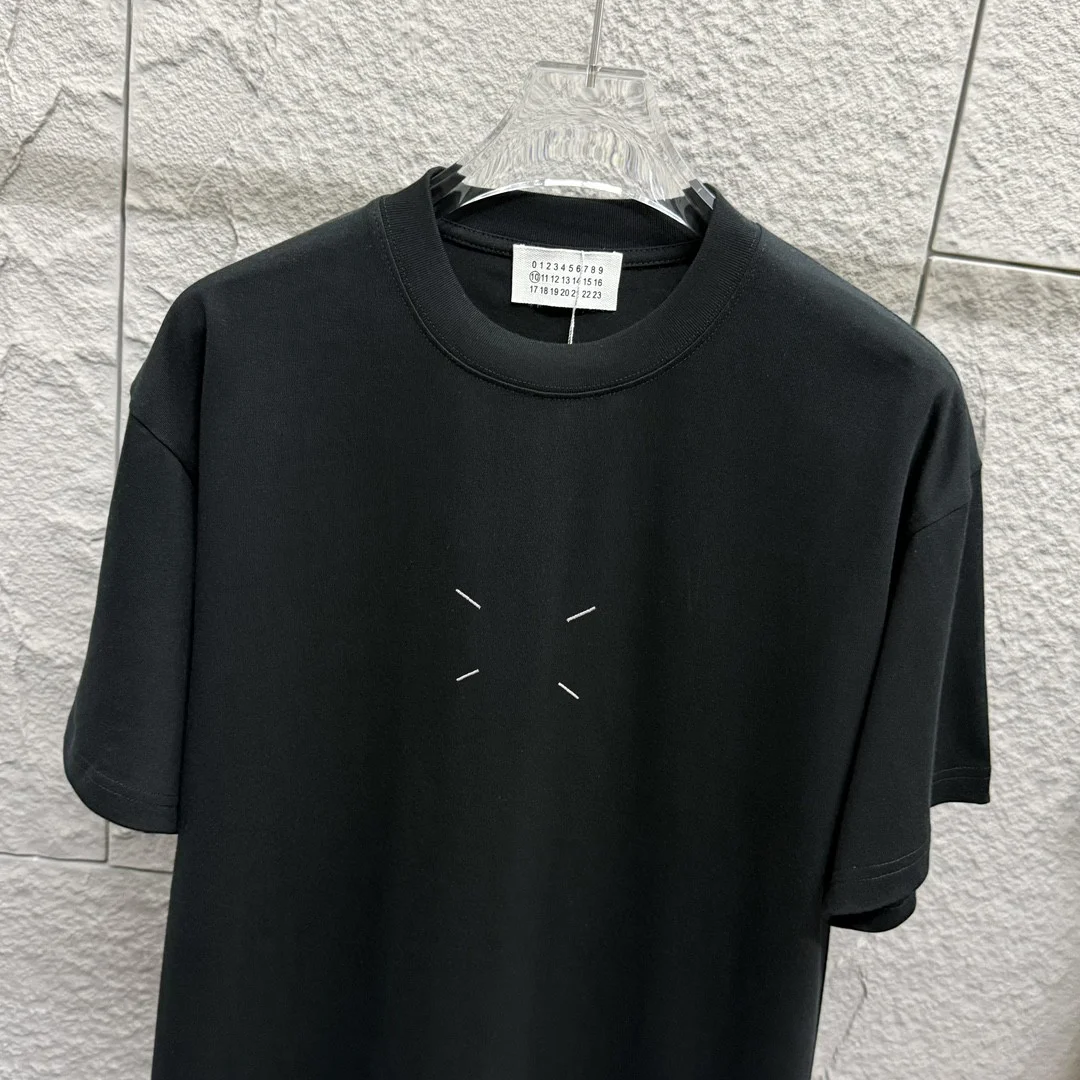 Maison Margiela 2025SS Black Four-Stitch Embroidery T-Shirt