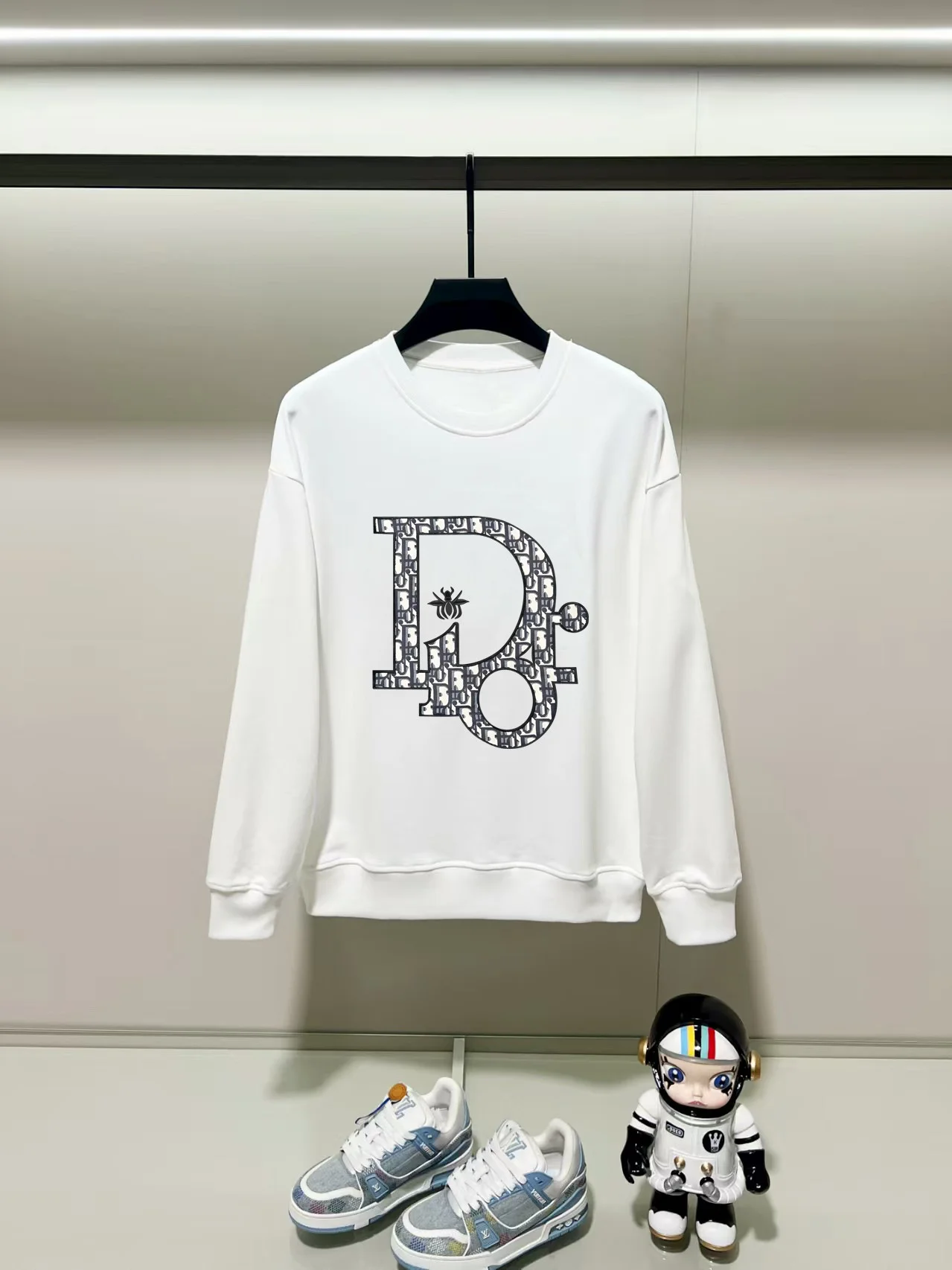 Dior 2025AW White Crew Neck Sweatshirt with Precision Printing