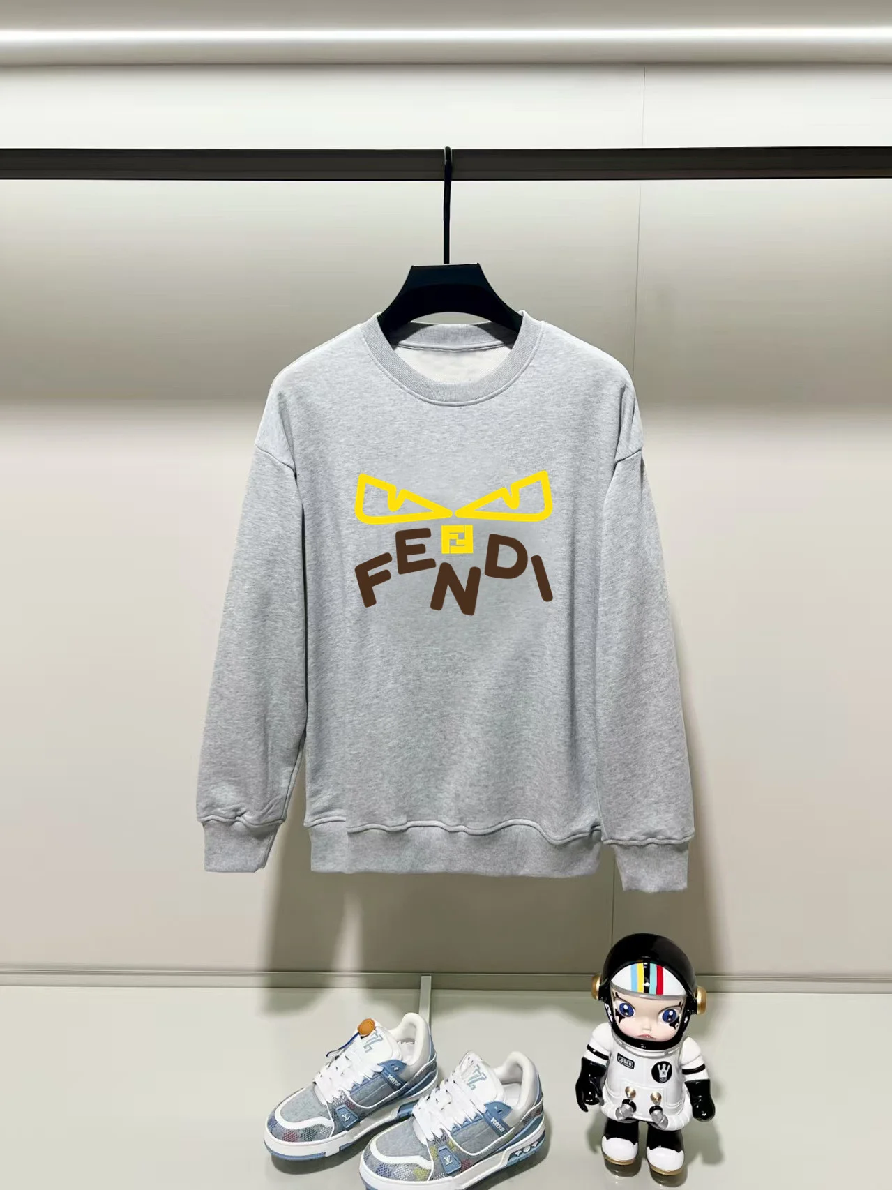 Fendi 2025AW Gray Crewneck Sweatshirt with Precision Printing