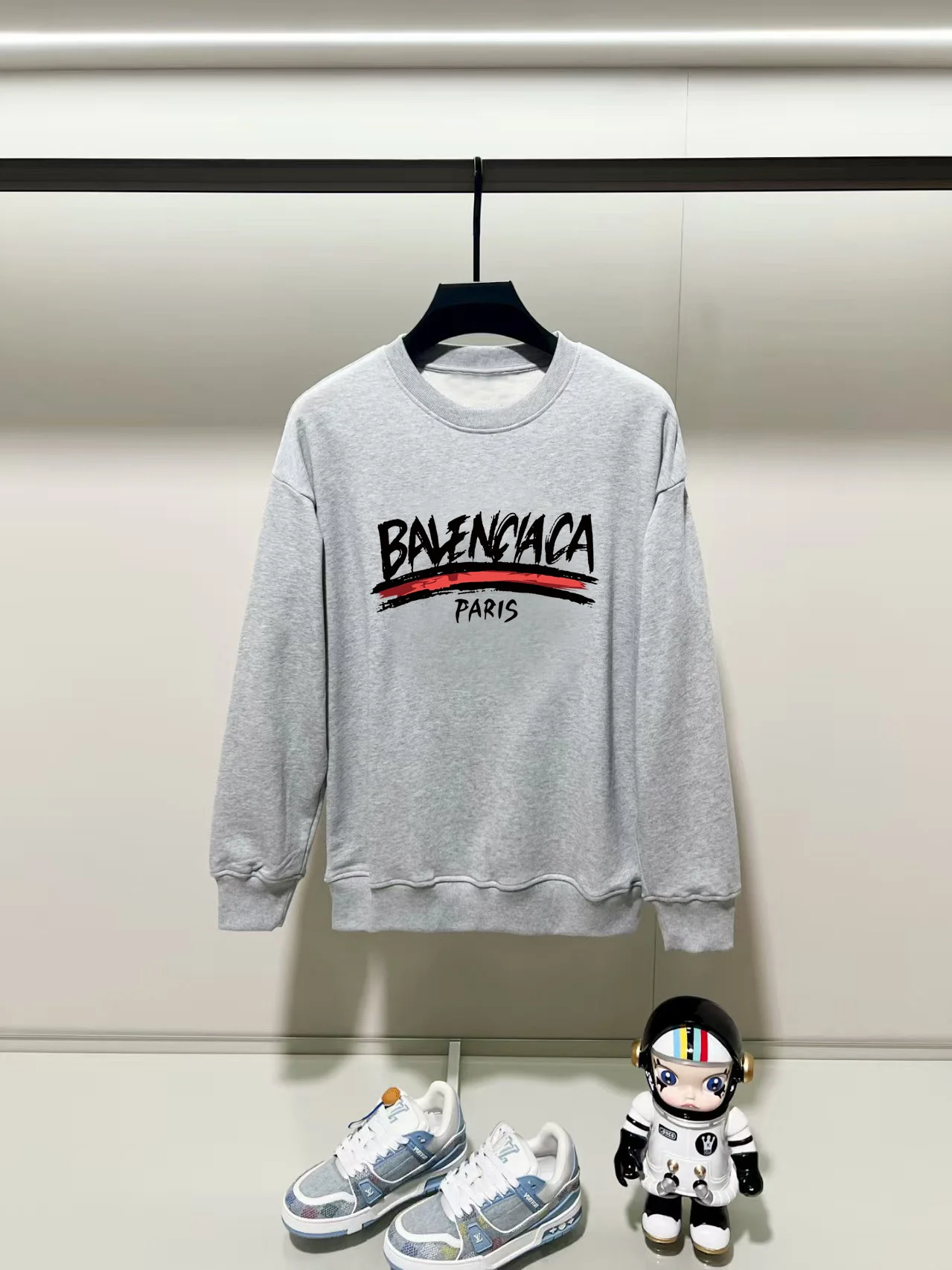 Balenciaga 2025AW Gray Crew-Neck Sweatshirt with Precision Printing