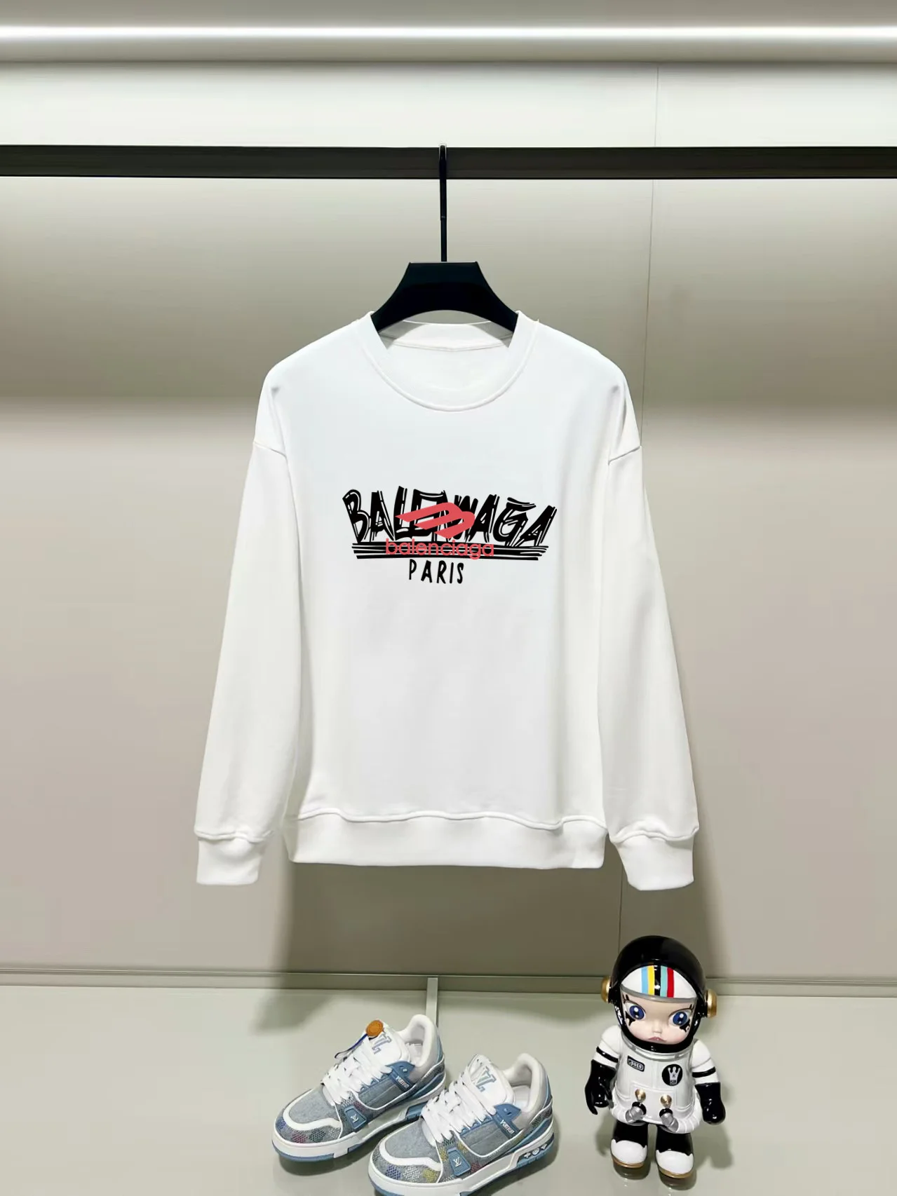 Balenciaga 2025AW White Crew-Neck Sweatshirt with Precision Printing