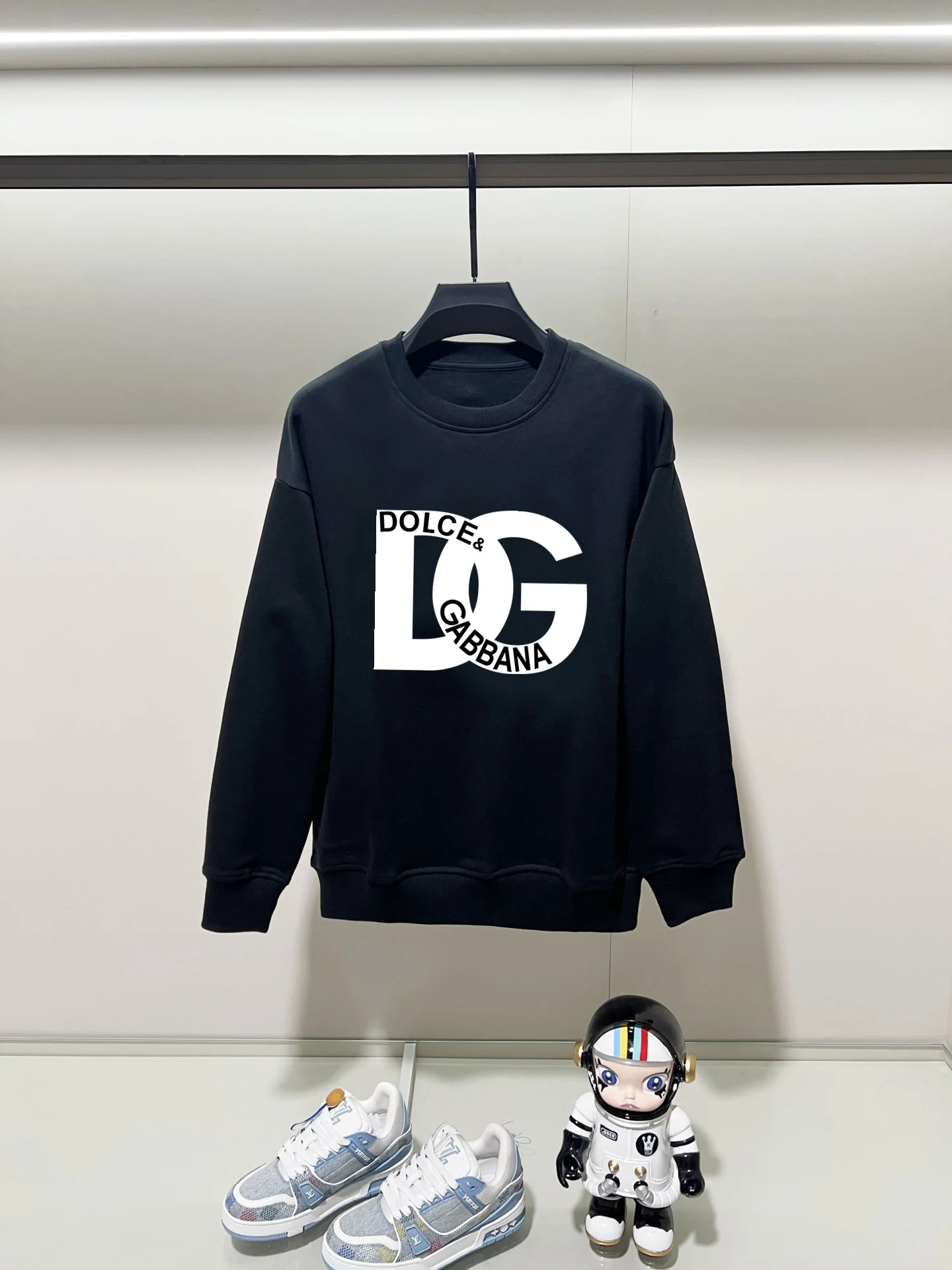 Dolce & Gabbana 2025AW Black Crewneck Sweatshirt with Chest Print