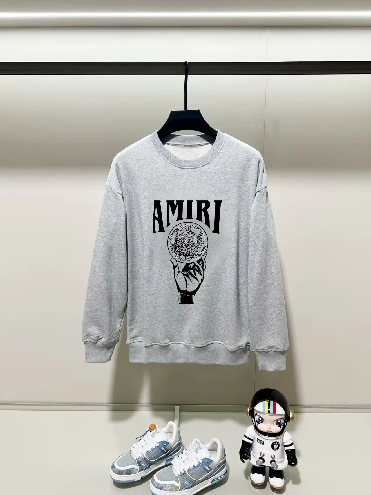 Amiri 2025AW Gray Crewneck Sweatshirt with Precise Print
