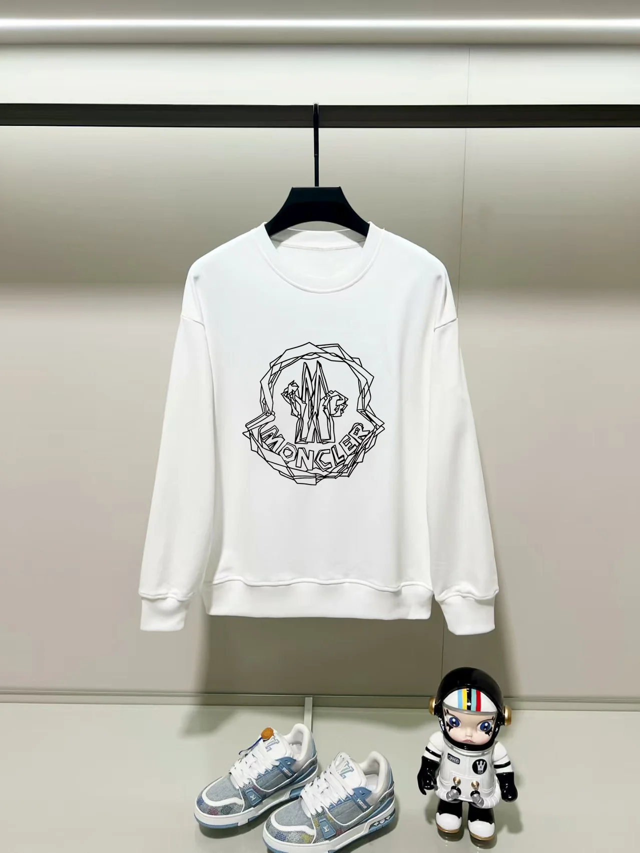 Moncler 2025AW White Crew-Neck Sweatshirt with Chest Precision Print