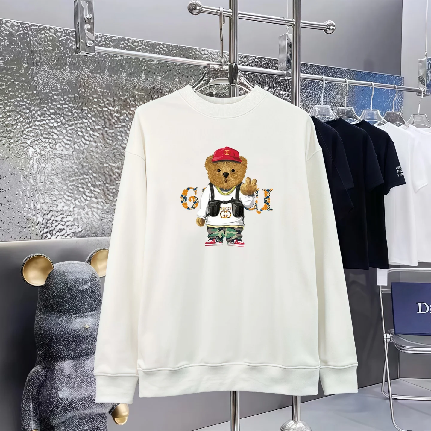 Gucci White/Black Crew Neck Sweatshirt with Bear Graphic Print