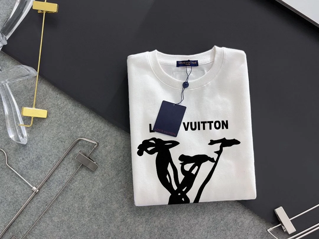 Loewe White Crew Neck Sweatshirt with Color-Block Embroidered Logo