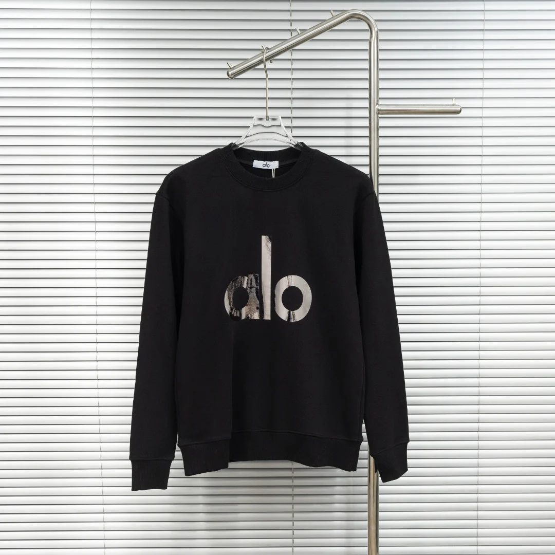 Alo Black Crew Neck Sweatshirt with Vintage Wall Letter Print