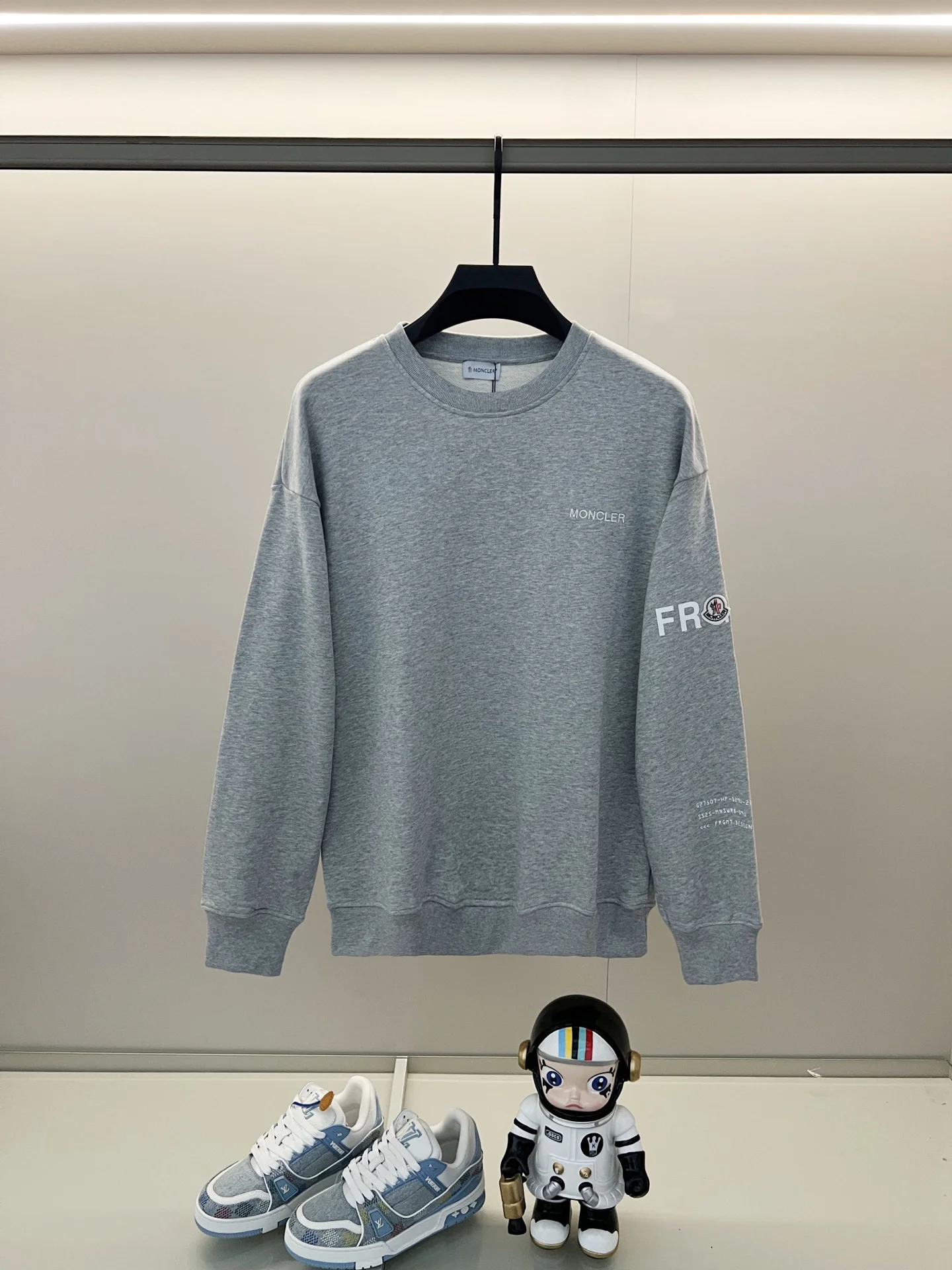 Moncler Gray Crew Neck Sweatshirt with Printed Logo