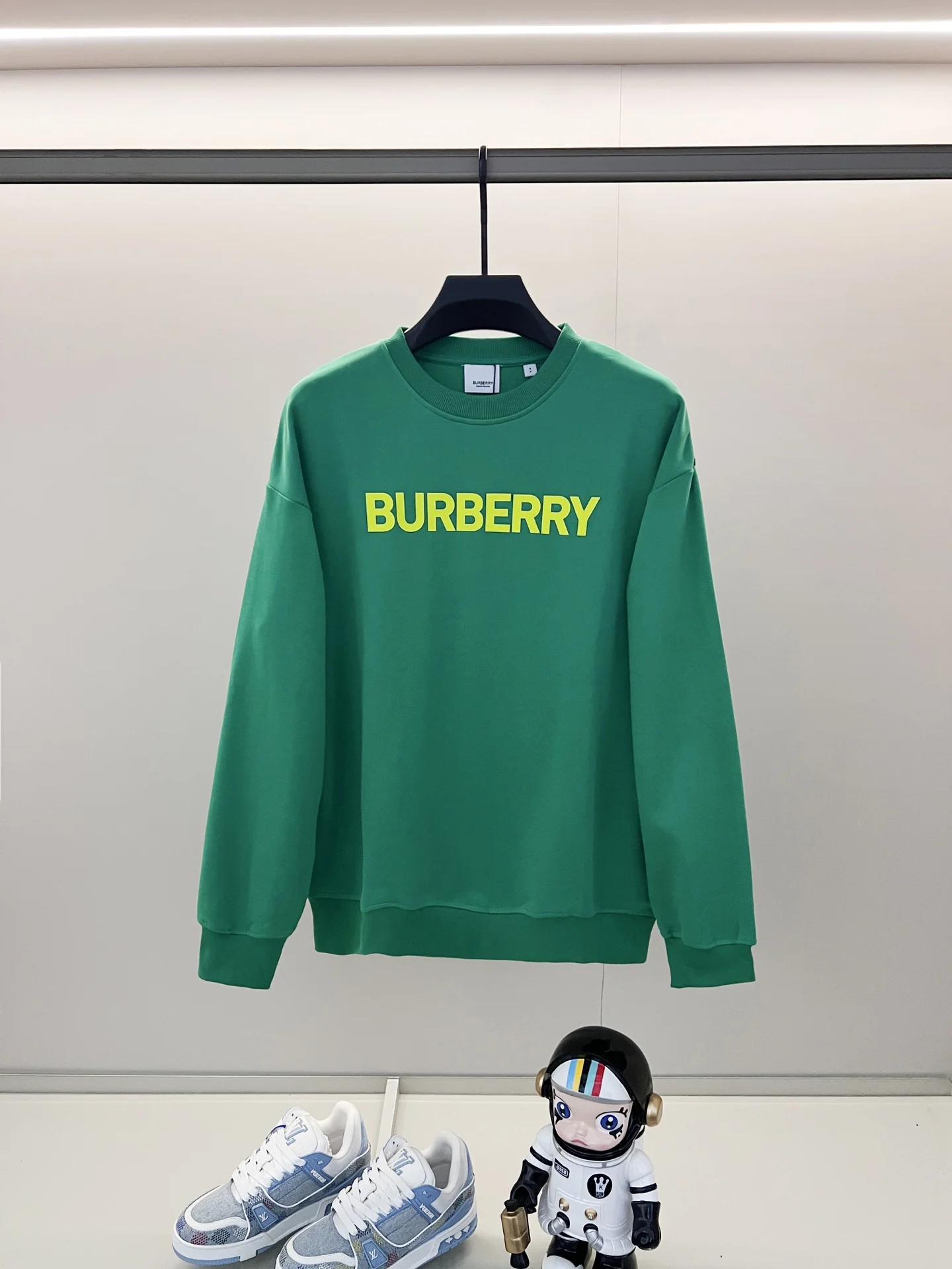 Burberry Green Crew Neck Sweatshirt with Classic Logo Silicone Craft