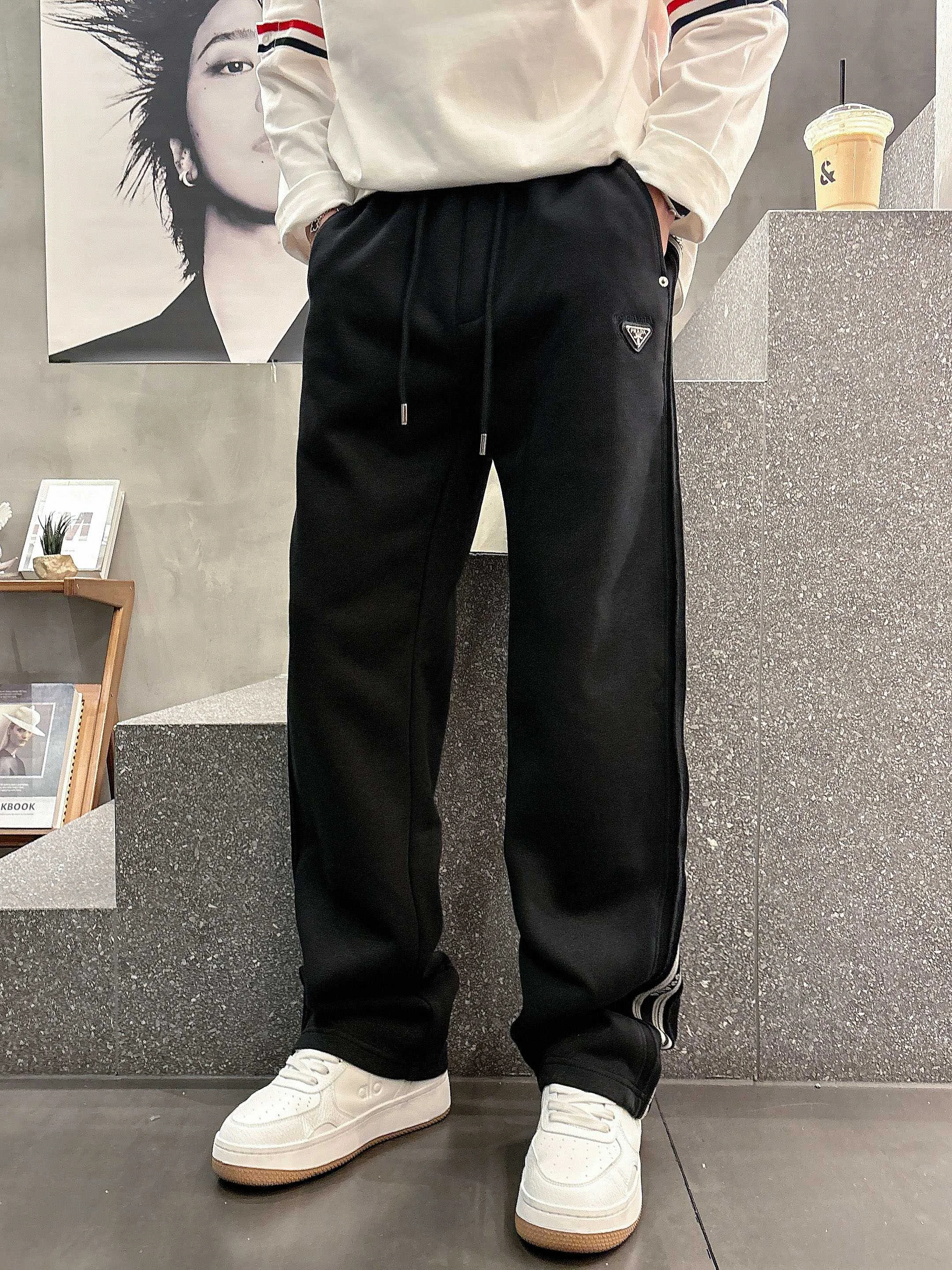 Prada 2025 Autumn Winter Black Casual Pants with Classic Logo
