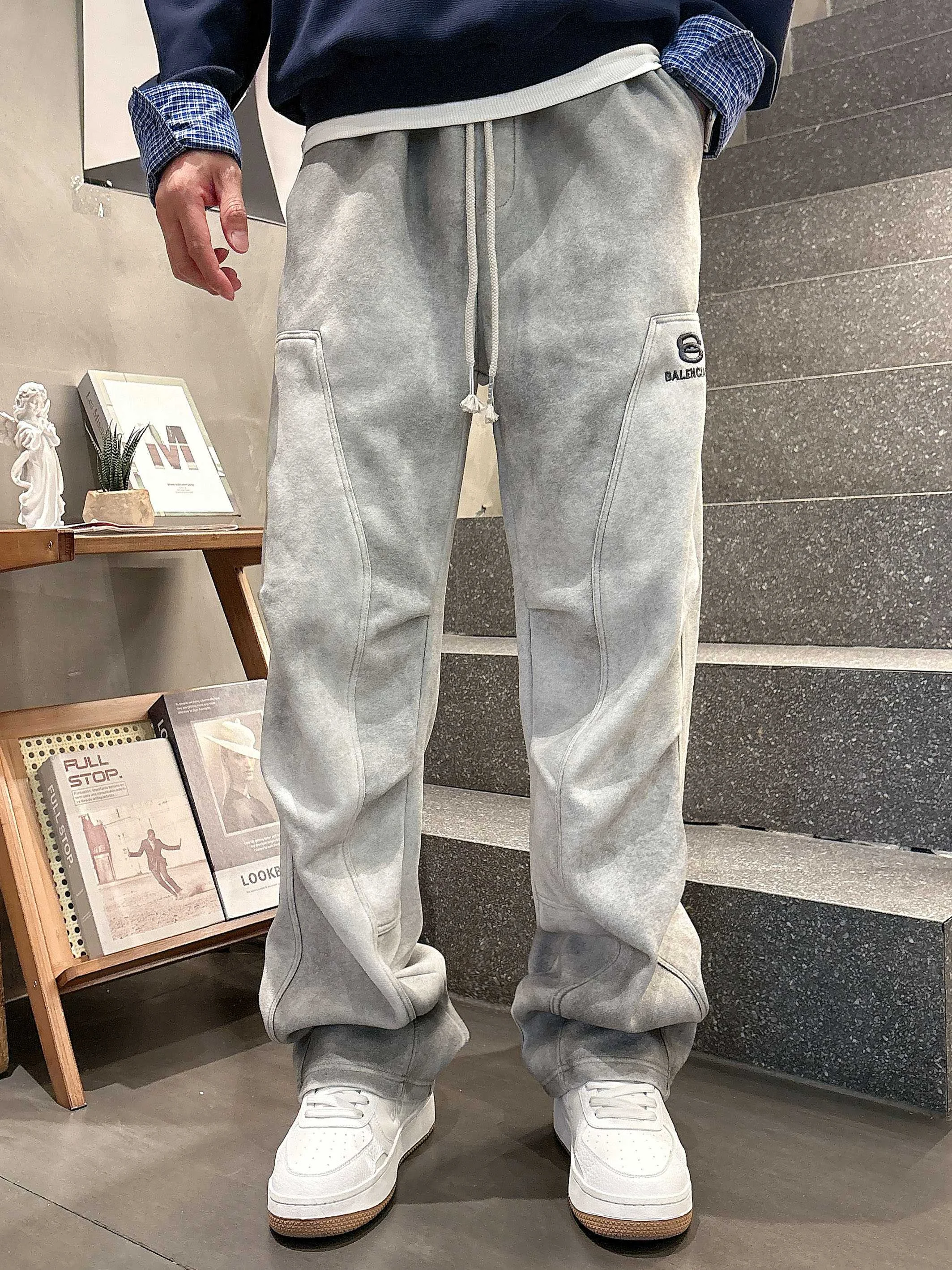 Balenciaga 2025 Autumn Winter Gray Casual Pants with Classic Logo