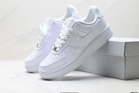 Nike Air Force 1'07 SE Sneakers