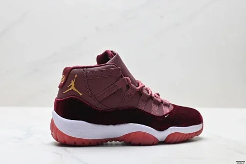 Nike Air Jordan 11 Retro Low Concord Basketball Shoes