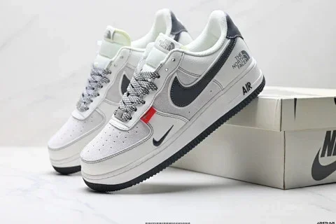 Nike AIR FORCE 1'07 Low Casual Sneakers