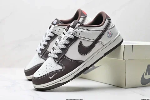 Nike Dunk Low Retro DIY High-end Custom Sneakers