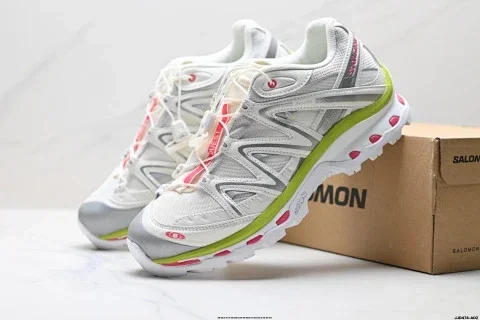SALOMON XT-QUEST Outdoor Trail Running Shoes