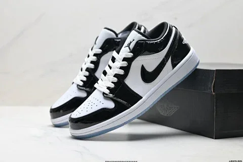 Nike Air Jordan 1 Low OG Casual Sneaker