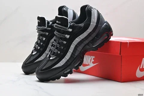 NIKE AIR MAX 95 TT Sneakers