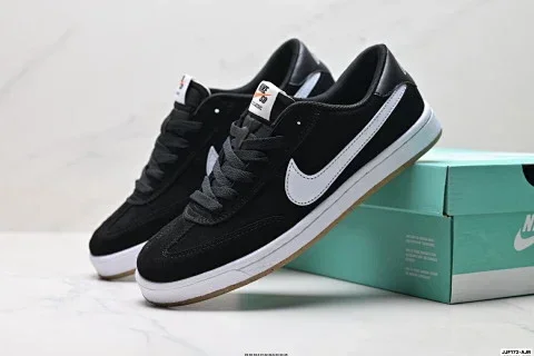 Nike SB FC Classic Sneakers