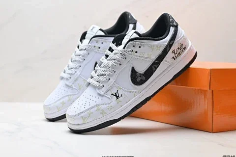 Nike Dunk Low Retro DIY High-end Customized Sneakers