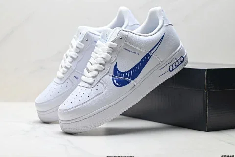 Nike AIR FORCE 1'07 Low-top Sneakers