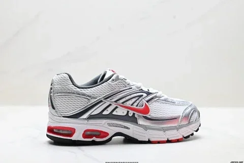 Nike Air Max Moto 2K Low-Top Running Shoes