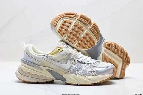 NIKE V2K RUN Retro Running Shoes