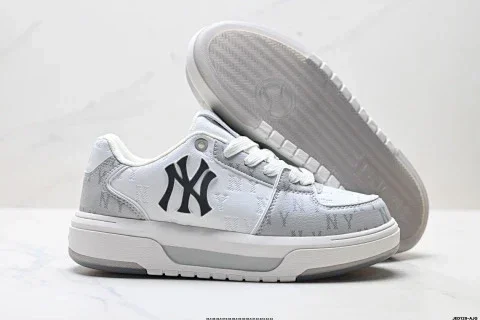 MLB New York Yankees CHUNKY LINER EMBO MONOGRAM Board Shoes