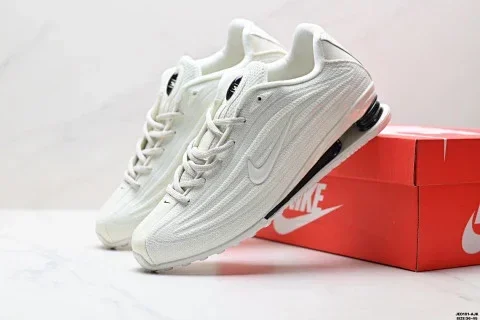 NIKE SHOX Z Sneakers