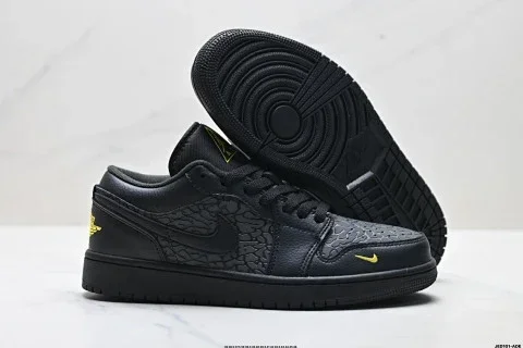 Nike Air Jordan 1 Low Sneakers