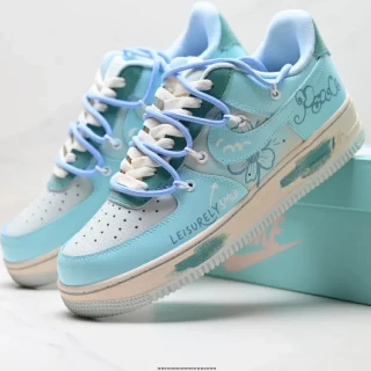 Nike Air Force 1 '07 Low-Top Air Cushion with Original Features