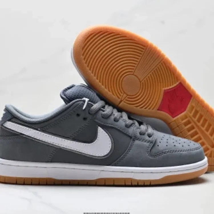 NIKE DUNK LOW Retro Skate Shoes ZoomAir