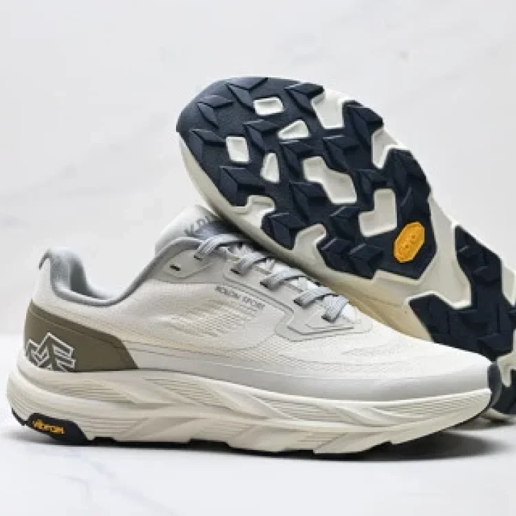 KOLON SPORT Trail Shoes Vibram Megagrip