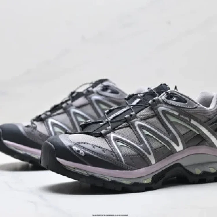 SALOMON XT-QUEST GTX Trail Running Shoes