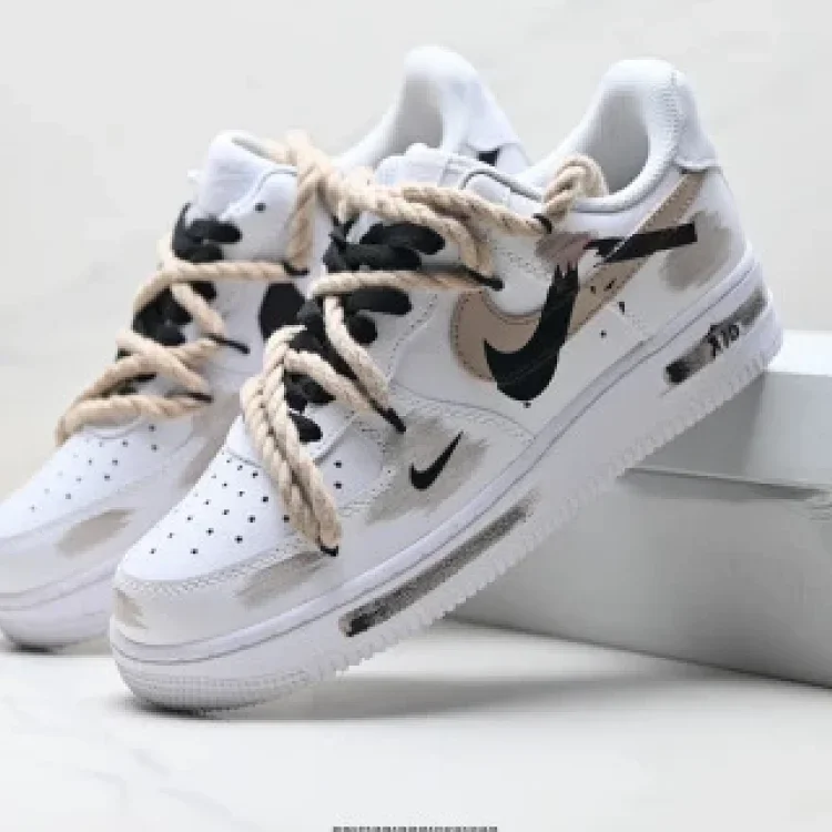 Nike Air Force1 '07 Low Top Honeycomb Cushion