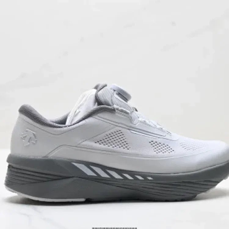 DESCENTE|D/F WIRE3.0 Low RunShoes Comfy Non-slip