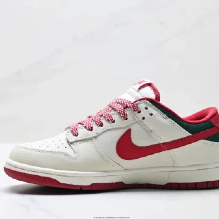 Nike Dunk Low Retro DIY Custom Sneakers