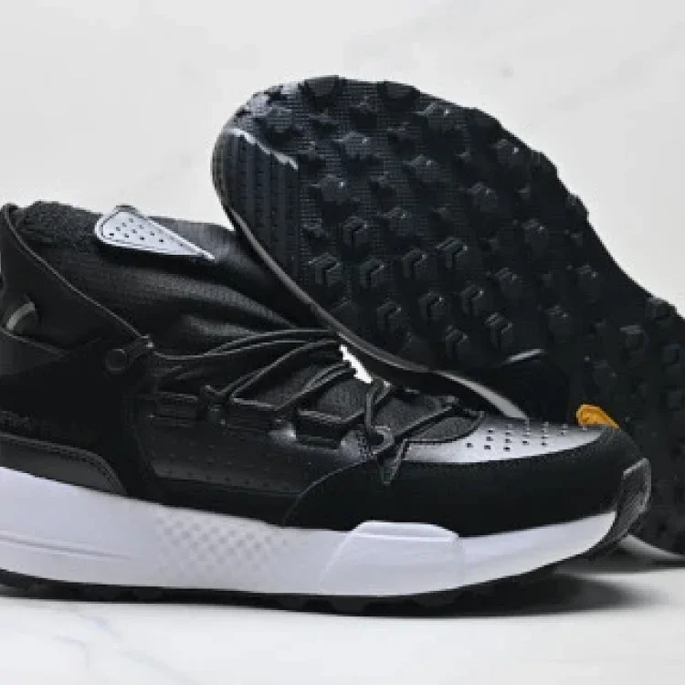 Under Armour UA Loadout Trek Outdoor Functional Shoe