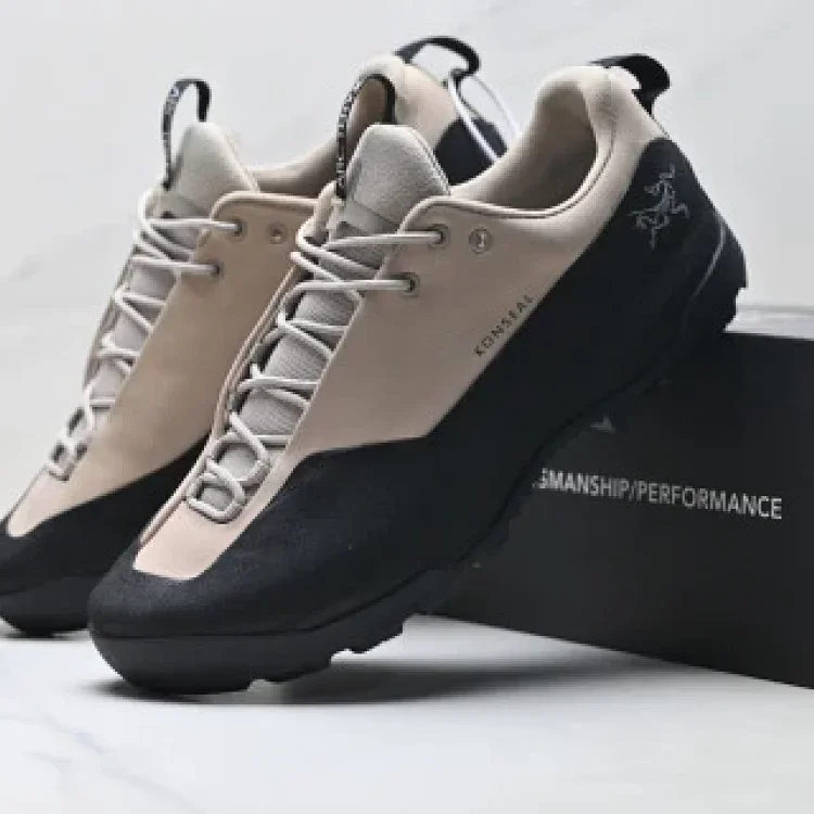 Arcteryx Konseal Men Lightweight Outdoor Sports Shoes